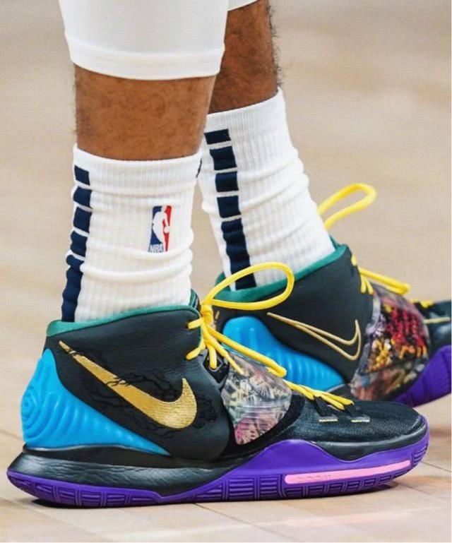 观点统一，韩国队长孙兴慜、主帅洪明甫第一选票均投给登贝莱（孙兴慜与洪明甫意见一致：第一选票共同投给登贝莱）