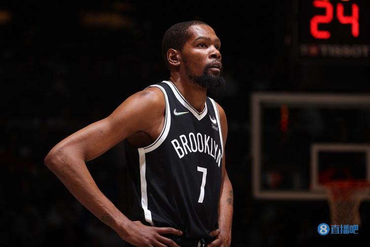 罗伯逊：制胜点球确实有点勉强，希望能继续与萨拉赫并肩作战（罗伯逊：那粒制胜点球略显牵强 仍盼与萨拉赫并肩作战）