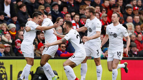 世界杯E组赛程：德国首轮15日1点，对科特迪瓦21日4点（世界杯E组赛程：德国首战15日1：00，21日4：00迎战科特迪瓦）