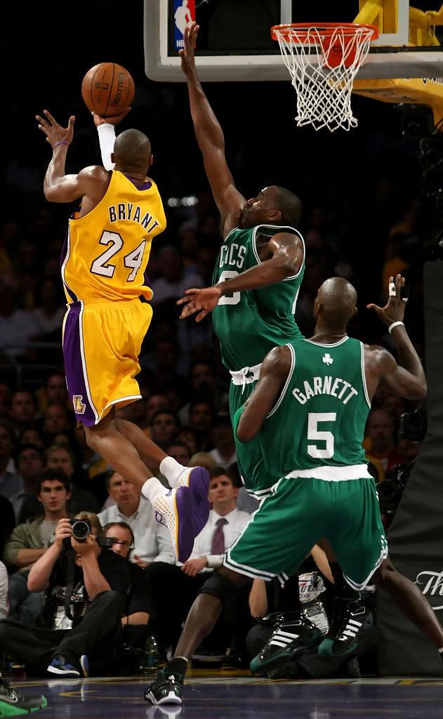 NBA常规赛焦点战总结（NBA常规赛焦点之战回顾）