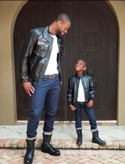 87年主场不败！梅里诺传射建功，阿森纳2-0小蜜蜂十一轮不败领跑（主场87年不败延续！梅里诺传射发威，阿森纳2-0小蜜蜂，十一轮不败继续领跑）