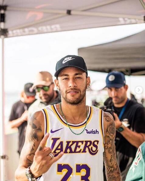 沈阳市委副书记李鹏宇：辽宁德比无论胜负都是辽宁足球的荣光（沈阳市委副书记李鹏宇：无论胜负，辽宁德比都是辽宁足球的荣耀）