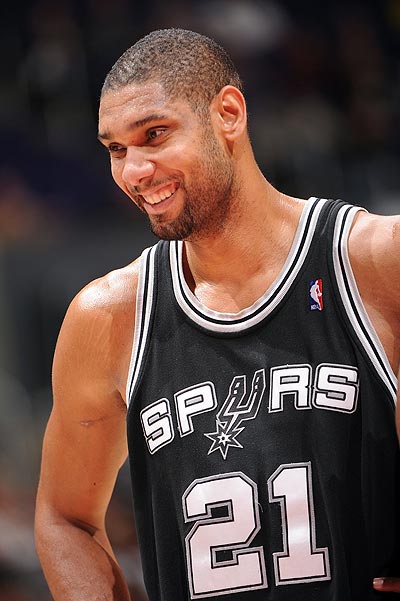 B. CBA（B. 中国男子篮球职业联赛）