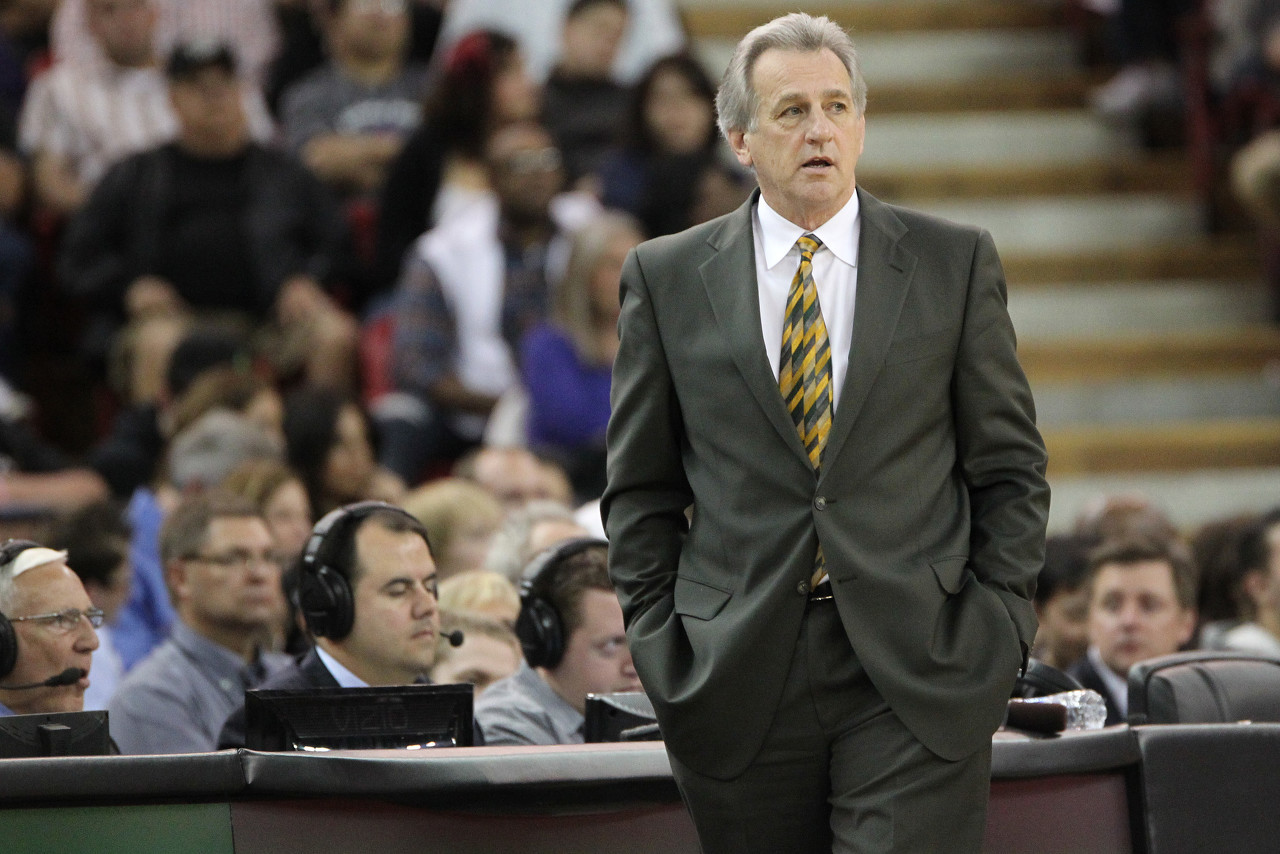 消除阻碍，重磅对决近在咫尺！乌西克VS维尔德：WBC正式批准巅峰碰撞（障碍扫清，巅峰对决一触即发！乌西克对阵维尔德：WBC官宣批准）