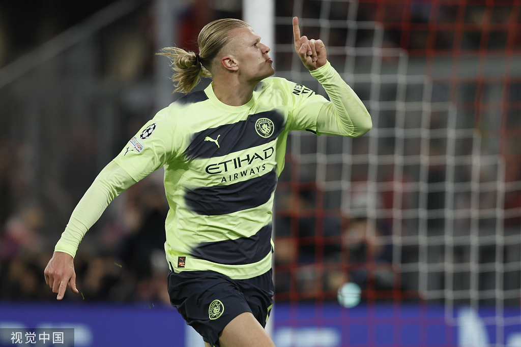 维尼修斯经历1334分钟球荒，皇马球迷嘘他=激励他？（1334分钟无进球，维尼修斯遭皇马球迷嘘声反成动力？）