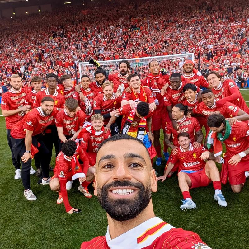 国乒主力连轴转战四城，赛程密集伤病频发压力倍增（国乒主力四城连战，密集赛程致伤病频仍压力陡增）