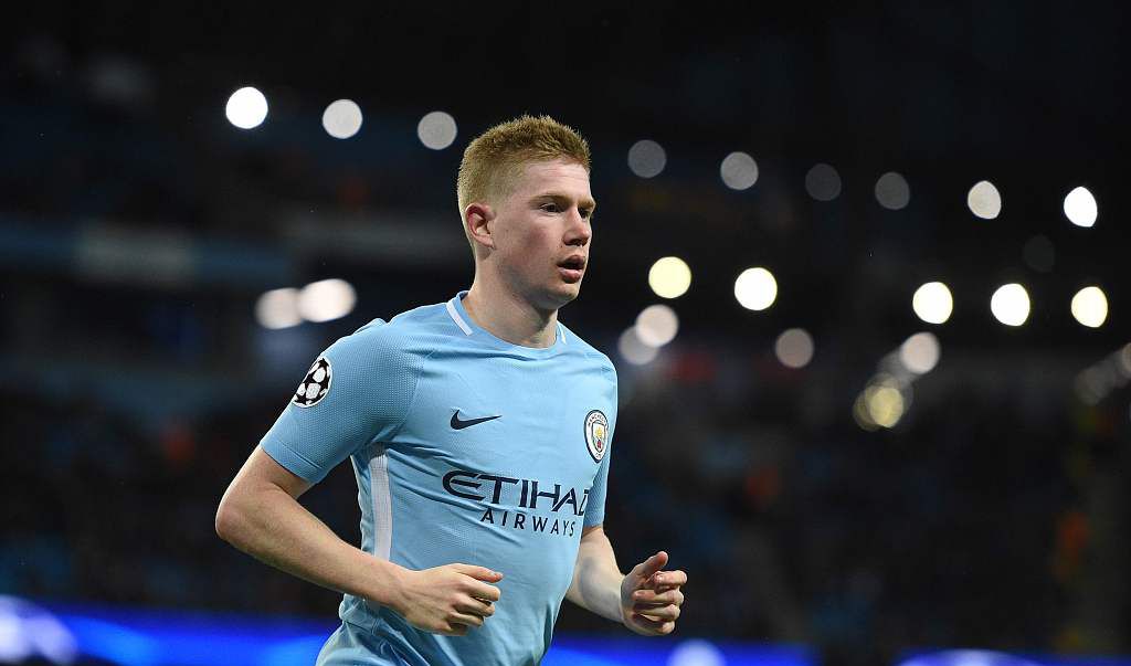 穆帅：我和孔蒂不是朋友，他是顶级教练但我不清楚他的为人（穆帅：我与孔蒂并非朋友，他是顶级教练，但我不太了解他的为人）