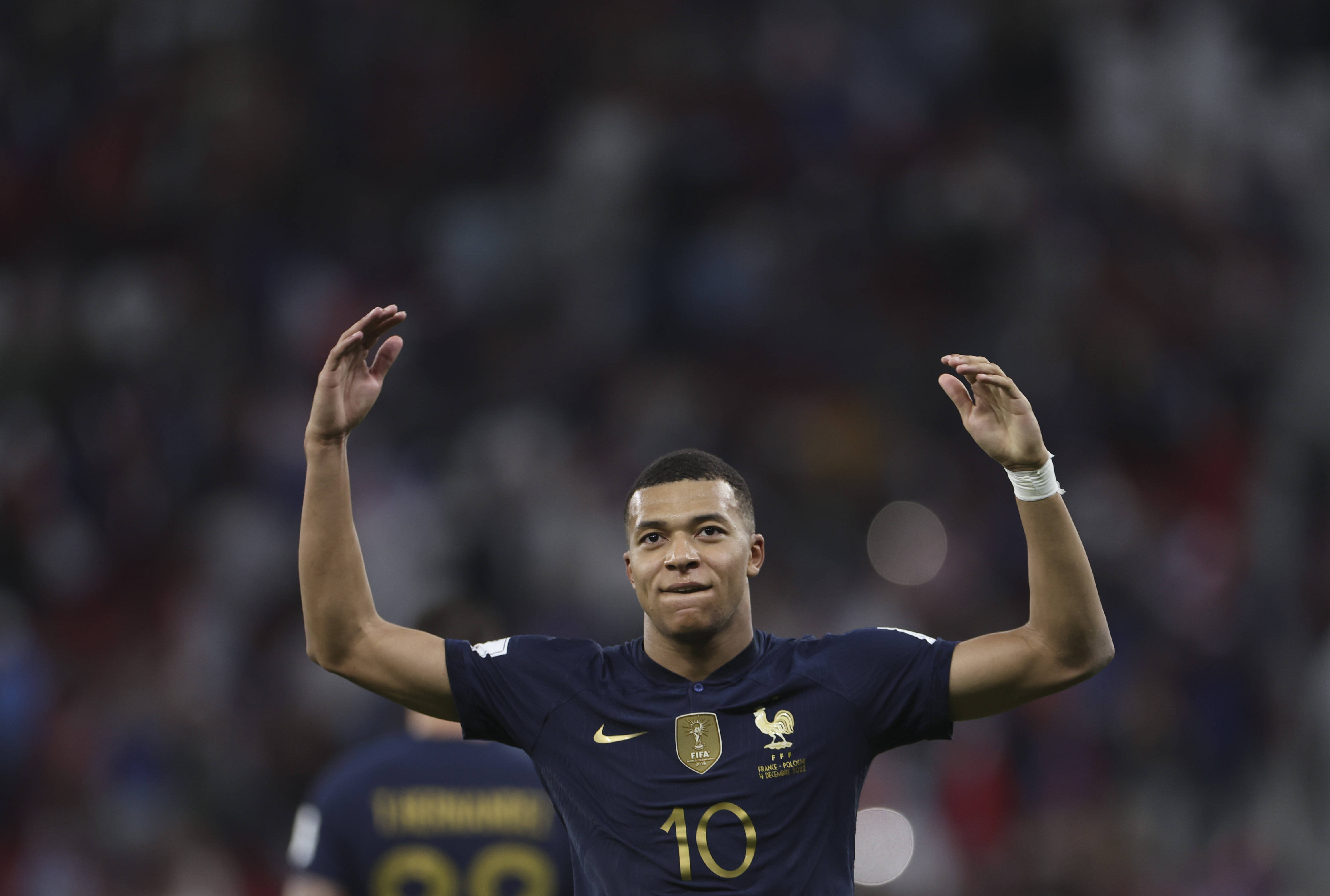 西媒：桑坦德竞技状告巴萨低价出售托雷，恶意逃避二次分成（西媒称桑坦德竞技起诉巴萨压价出售托雷，意图规避二次分成）