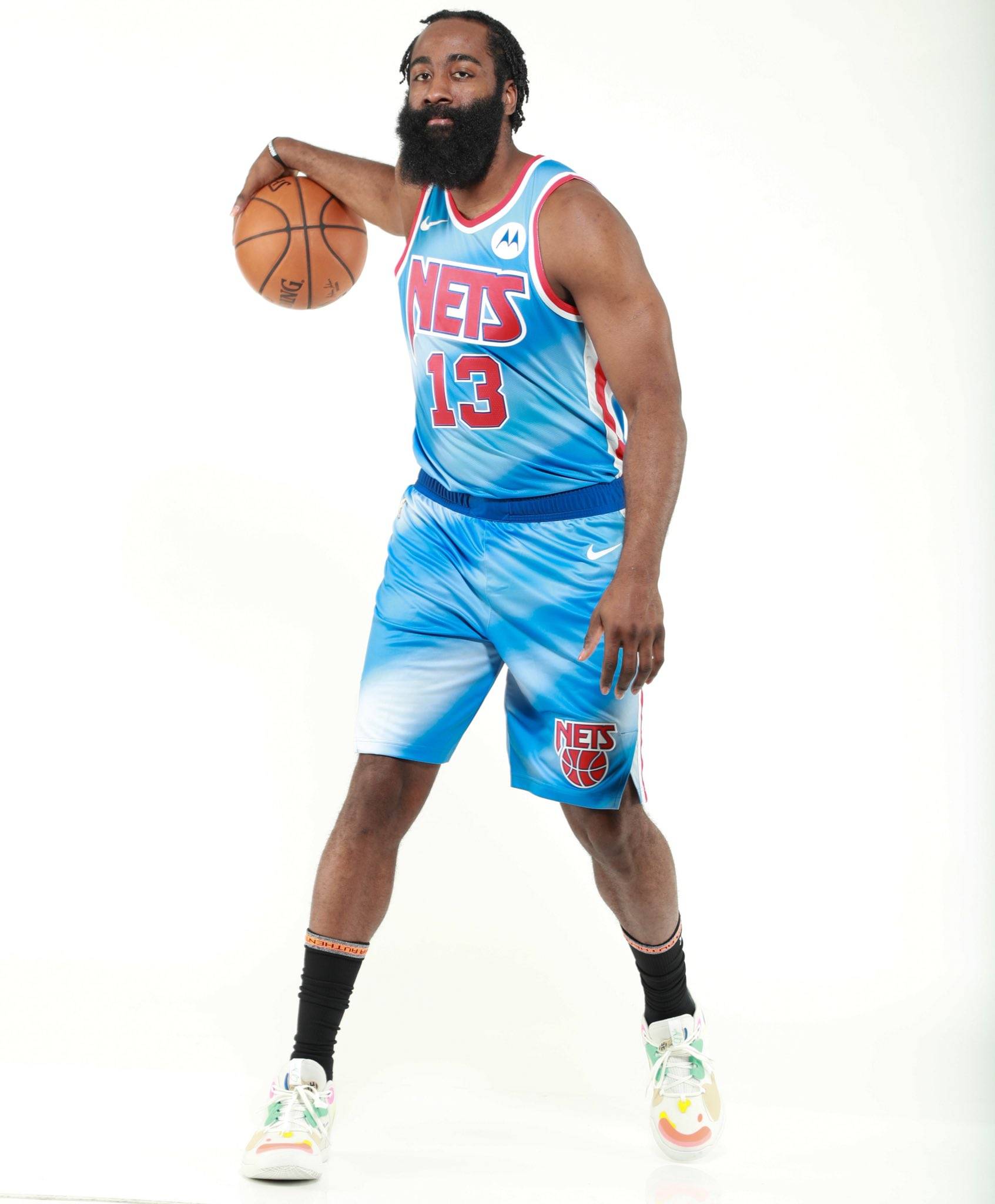 对阵火箭！独行侠首发：小内姆哈德 弗拉格 马绍尔 华盛顿 浓眉（独行侠战火箭，首发阵容：小内姆哈德、弗拉格、马绍尔、华盛顿、浓眉）