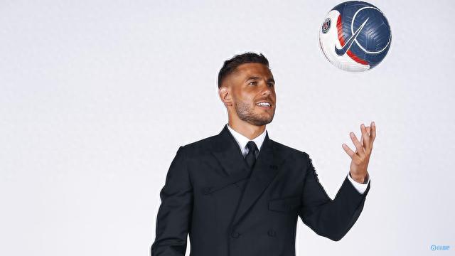 邮报：曼联在冬窗不会贸然行事，但也会全力支持阿莫林（邮报：曼联冬窗谨慎行事，仍将全力支持阿莫林）